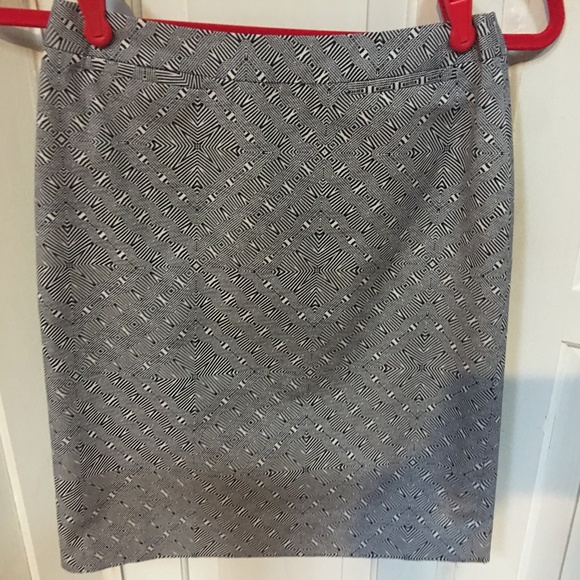 Halogen Pencil Skirt - Picture 3 of 11